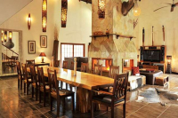  Vacation Hub International | Shikwaru Lodge Room