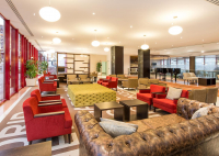  Vacation Hub International | Tryp Coimbra Room