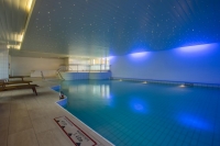  Vacation Hub International | Crowne Plaza Zurich Room