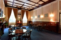  Vacation Hub International | Columbia Hotel London Room