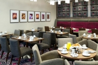  Vacation Hub International | DoubleTree by Hilton Hotel London - Victoria Room