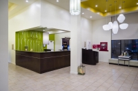  Vacation Hub International | Hilton Garden Inn New York Tribeca Room