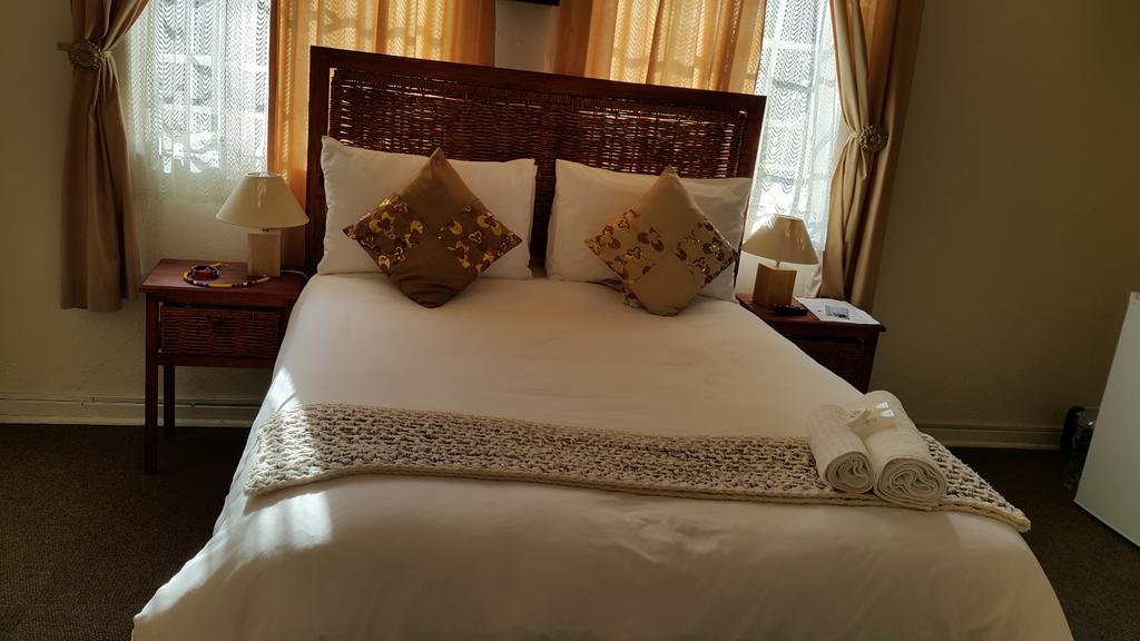  Vacation Hub International | Lils Place Room
