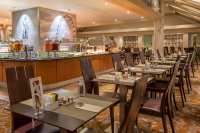  Vacation Hub International | Hilton London Kensington Room
