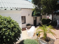  Vacation Hub International | Asgard Valhalla Guesthouse Room