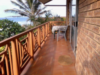  Vacation Hub International | Beachfront Cabanas Room