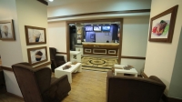  Vacation Hub International | Black Tulip Hotel Room