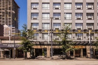  Vacation Hub International | Ramada Inn &  Suites Downtown Vancouver Room