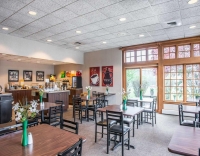  Vacation Hub International | Qaulity Inn Pittsburg Airport Room