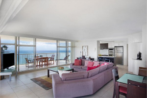  Vacation Hub International | BreakFree Imperial Surf Room