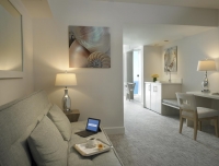  Vacation Hub International | Grand Beach Hotel Room
