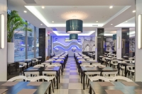  Vacation Hub International | Riu Plaza New York Times Square Room