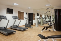  Vacation Hub International | Holiday Inn Express Dubai- Jumeirah Room