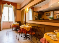  Vacation Hub International | Baltic Hotel Room