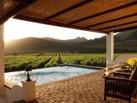  Vacation Hub International | Olive Grove Farm Room