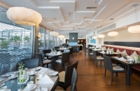  Vacation Hub International | Fraser Suites Dubai Hotel Room