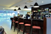  Vacation Hub International | Holiday Inn Express Shrewsbury Room