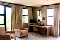  Vacation Hub International | Sandton Lodge Room