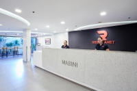  Vacation Hub International | Red Planet Manila Mabini Room