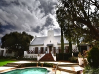  Vacation Hub International | Bloemstantia Gueshouse Room