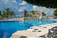  Vacation Hub International | Sunset Marina Resort & Yacht Club Room