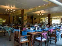  Vacation Hub International | Devondale Guesthouse & Venue Room