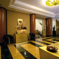  Vacation Hub International | Ramada Naples Room