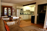  Vacation Hub International | Zen Guesthouse Room