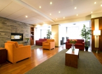  Vacation Hub International | Ramada Plaza Montreal Room
