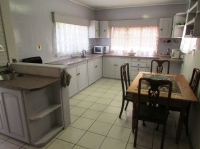  Vacation Hub International | 450 Cilliers Street Room