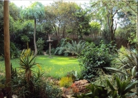  Vacation Hub International | Bit O'Bush Bed and Breakfast Room