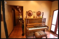  Vacation Hub International | Africlassic River Lodge - Rivonia Room