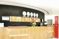  Vacation Hub International | Hotel ibis World Trade Centre Dubai Room