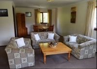  Vacation Hub International | Motebong Lodge Room
