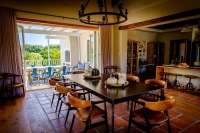  Vacation Hub International | Vrisch Gewagt Room