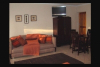  Vacation Hub International | Amadudu Guesthouse Room