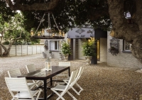  Vacation Hub International | Villa Petit Room