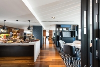  Vacation Hub International | Pan Pacific Melbourne Room