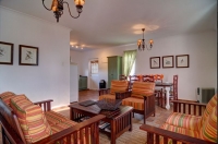  Vacation Hub International | De Hoop Village Cottages Room