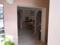  Vacation Hub International | Two Owls Guest House Room