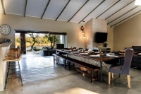  Vacation Hub International | Jahensu Safaris - Hillside Lodge Room
