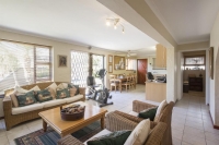  Vacation Hub International | Harbourview Self Catering Apartment Room