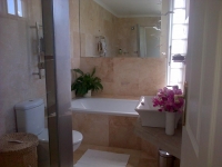  Vacation Hub International | The Lemon Tree Guesthouse Room
