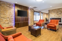  Vacation Hub International | Comfort Inn Maingate Room