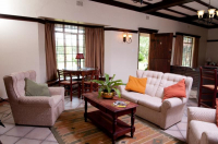  Vacation Hub International | DawnView Guest House Room