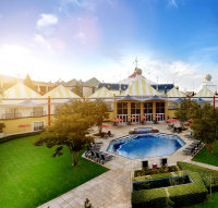  Vacation Hub International | Carnival City Casino Room