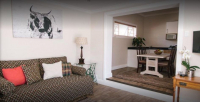  Vacation Hub International | Devereux Lodge Room