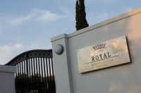  Vacation Hub International | The Royal Guest House Room