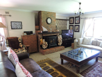  Vacation Hub International | Tracey's B & B Room