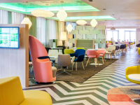  Vacation Hub International | Hotel ibis Styles London Heathrow Airport Room